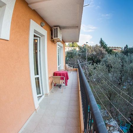 Villa Nadezda Petrovac Екстериор снимка