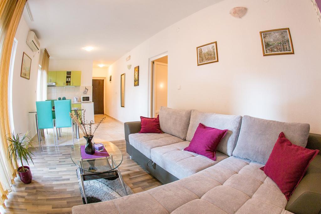 Villa Nadezda Petrovac Екстериор снимка