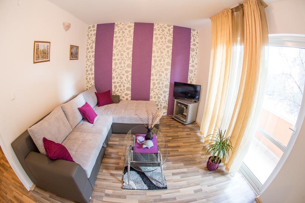 Villa Nadezda Petrovac Екстериор снимка