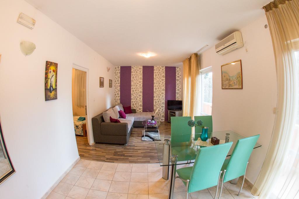 Villa Nadezda Petrovac Екстериор снимка