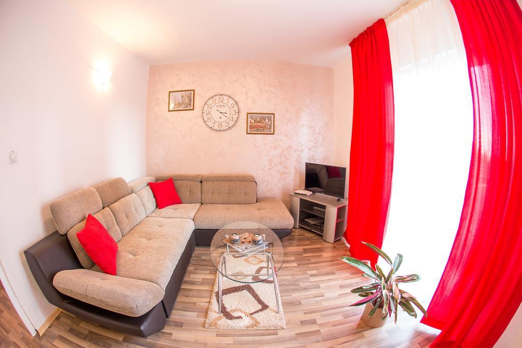 Villa Nadezda Petrovac Екстериор снимка