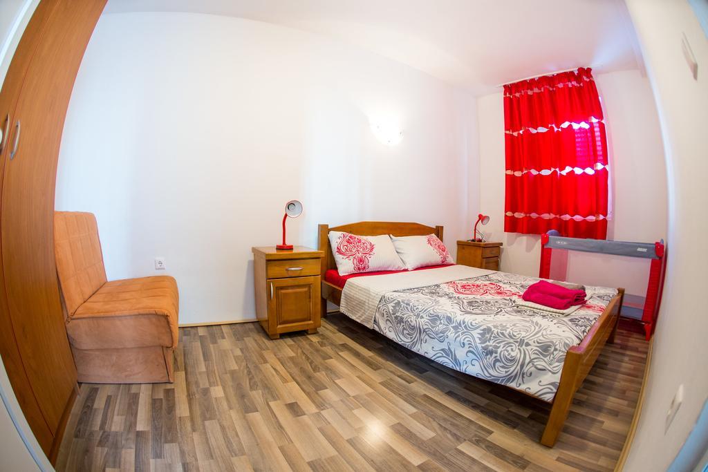 Villa Nadezda Petrovac Екстериор снимка